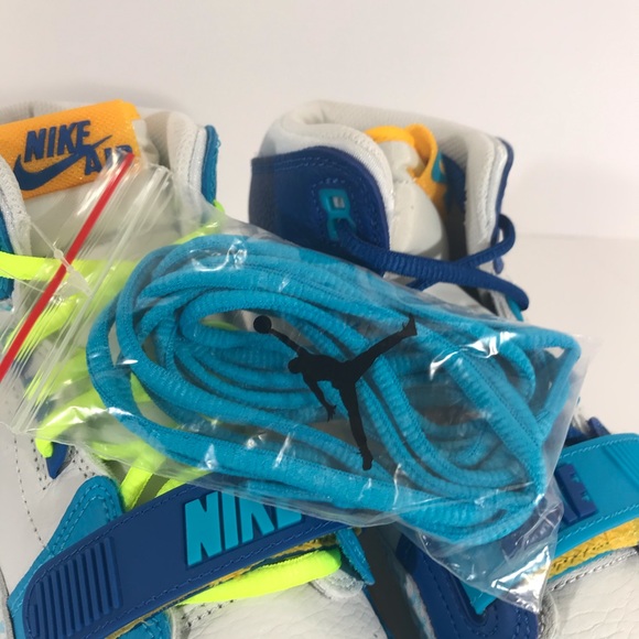 Nike Air Jordan Legacy 312 Fly GS - Picture 5 of 7